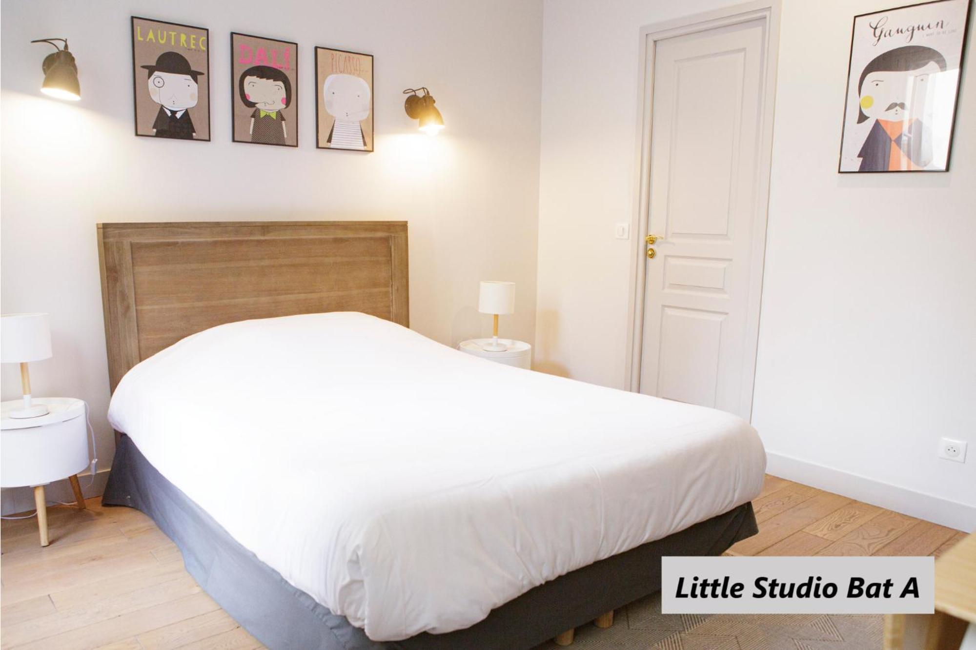 Apparts De L'Oncle Louis แวร์ซาย ภายนอก รูปภาพ