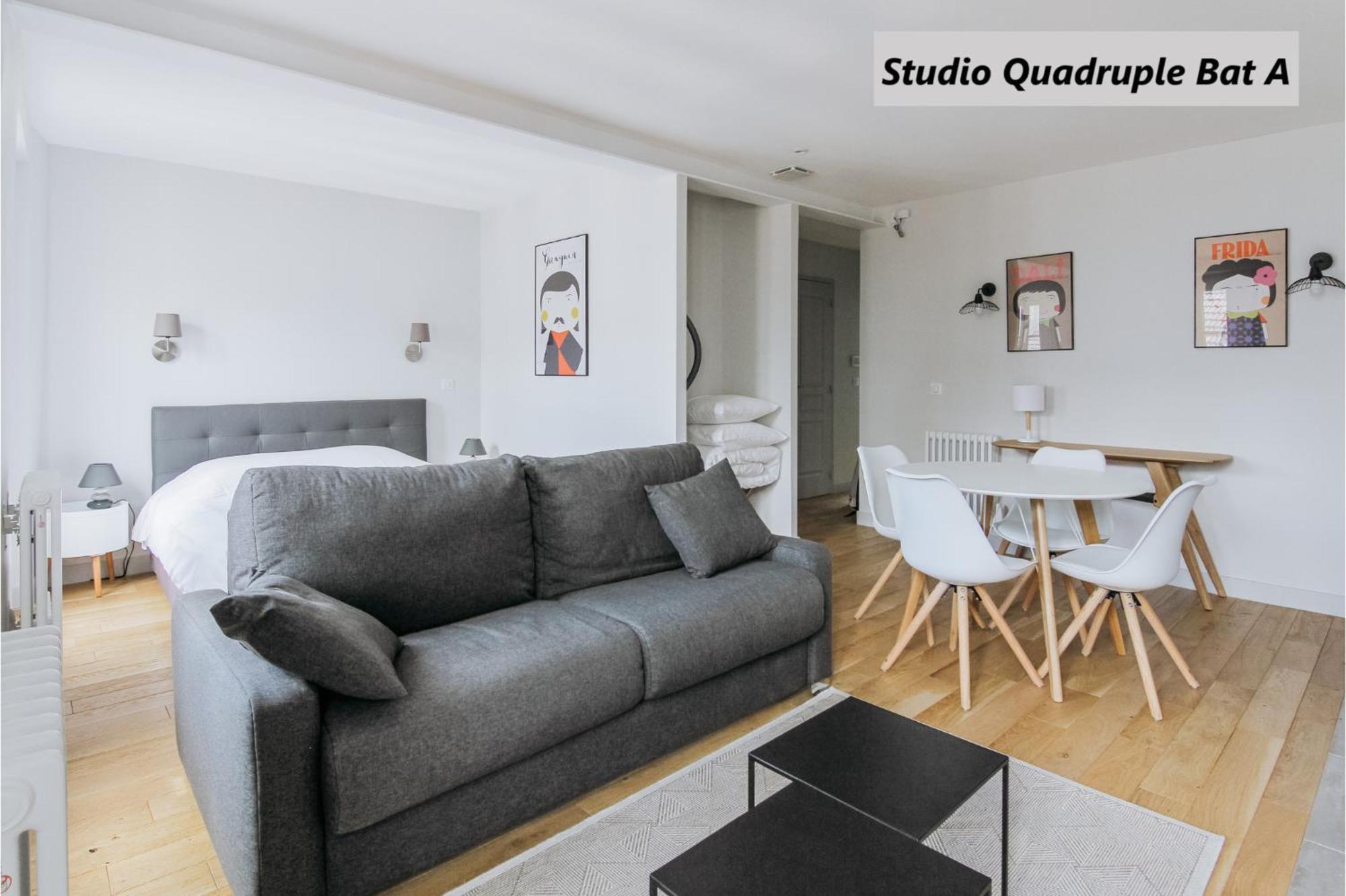 Apparts De L'Oncle Louis แวร์ซาย ภายนอก รูปภาพ